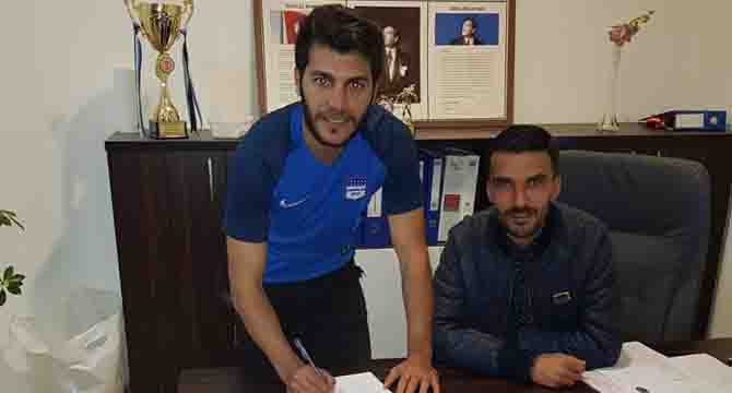 Ramazan Deniz Yamanlar Esenspor’da