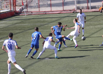 Yamanlar Esenspor: 3- Foça Belediyespor: 0
