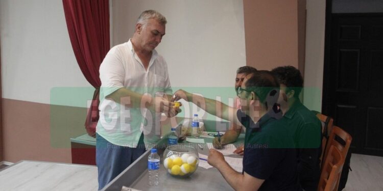 1.AMATÖR LİG PLAY-OFF KURA ÇEKİMİ YAPILDI