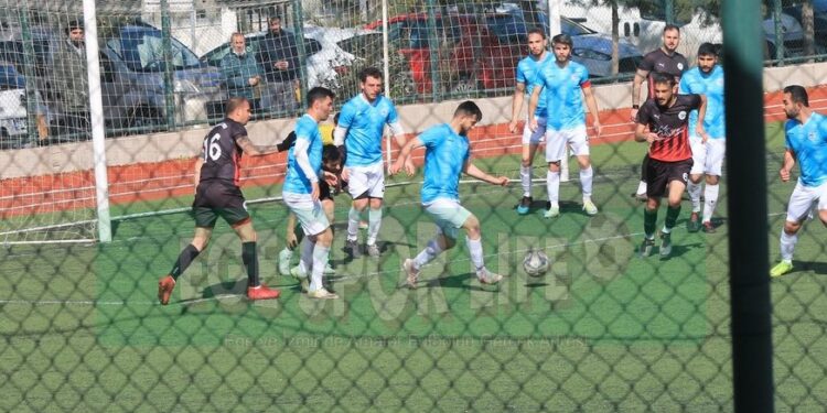 ASARLIK GENÇLİK ZİRVE TAKİBİNİ SÜRDÜRDÜ