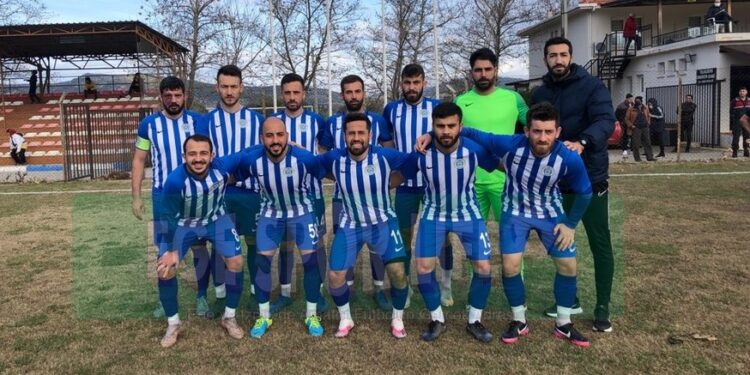 ALİAĞA HELVACI, MENEMEN GENÇLİK’İ 3 GOLLE GEÇMESİNİ BİLDİ
