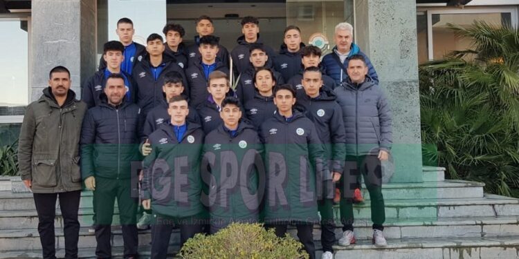 İTO VAKFI SÜLEYMAN TAŞTEKİN MESLEKİ VE TEKNİK ANADOLU LİSESİ YARI FİNALDE