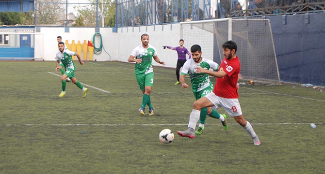 Bozyaka Spor: 2 – Karabağlar 35 Esnafspor: 1