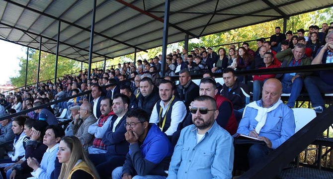 YAŞAR GÜNGÖR’DEN HAKEM FIRÇASI