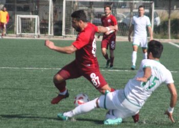 Bornova Yeşilova, Kartal’ı Elinden Kaçırdı