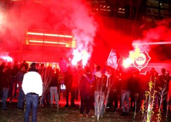 ALTAY ŞAMPİYONLAR GİBİ