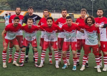 MENDERES BLD. ÖZDERESPOR ZİRVE TAKİBİNİ SÜRDÜRDÜ