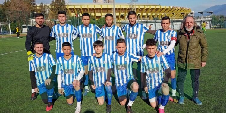 İZMİR ATİLLASPOR YARIŞI BIRAKMIYOR