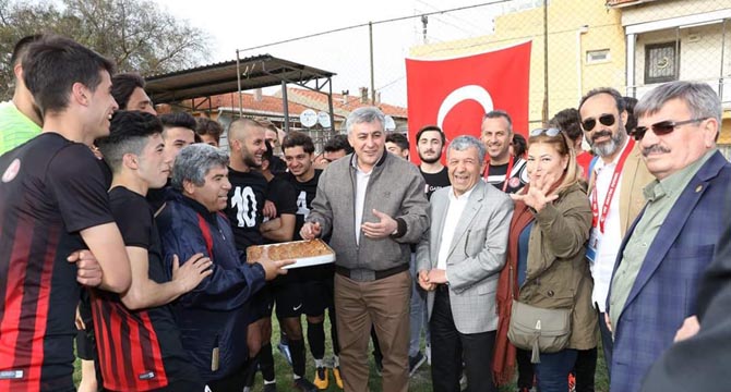 Güzelbahçe’nin U19 Takımı Grup Şampiyonu Oldu