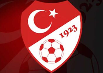 LİGLERDEN ÇEKİLEN ÇEKİLENE