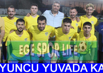 YEŞİLYURTSPOR’DA 8 OYUNCU BİRDEN İMZALADI
