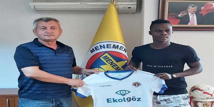 MENEMENSPOR’DA ADAMU İMZALADI