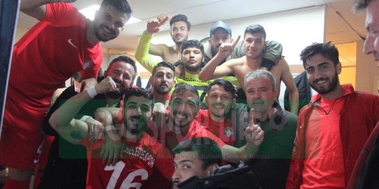 ÇEŞME BELEDİYESPOR ŞAMPİYON GİBİ