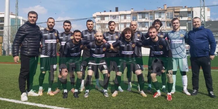 BAHÇELİEVLERSPOR, ZİRVEYİ BIRAKMADI