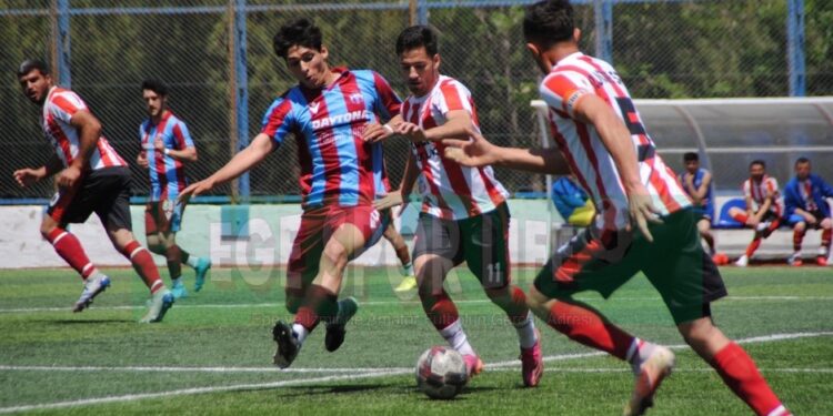 İZMİR 1461 SPOR, UZUNDERE ENGELİNİ AŞAMADI