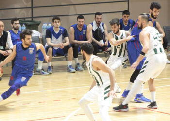 Bornova Belediyespor Play Off’a Galibiyetle Başladı