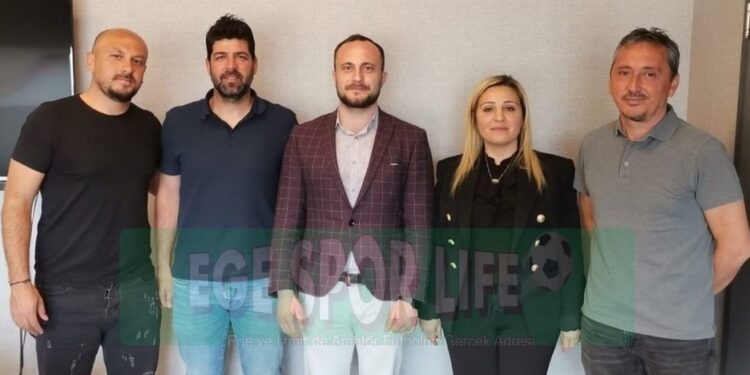 TİRE 2021 FK, SEZER ÖZÇELİK’İ YUVADA TUTTU