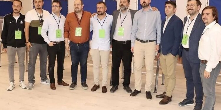 ALTAY’DA AYHAN DÜNDAR YENİ BAŞKAN OLDU