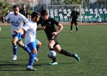 Gaziemir Onur Liderliği Bırakmıyor