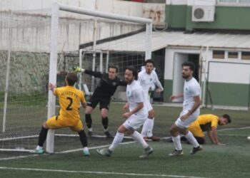 Aliağa FK, Liderliğini Sürdürdü