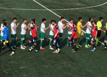 BAL’DA İZMİR DERBİSİ BERGAMA’NIN OLDU