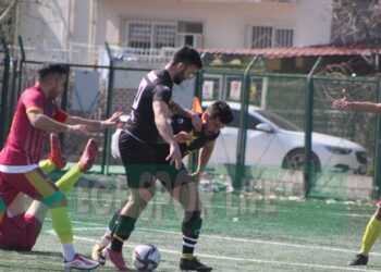 BORNOVA EGEGÜCÜ: 0- BORNOVA ALTINYILDIZ: 4