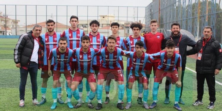 İZMİR 1461 SPOR LİDERLİĞİ BIRAKMADI