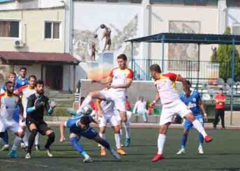 Gaziemir Sarnıç: 2- Yelkispor: 4