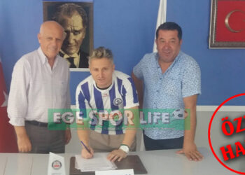 İzmirspor, Fatih Uyar’ı Yuvada Tuttu