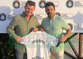 ÇEŞME BELEDİYESPOR’DA HAKAN KARATEPE İMZAYI ATTI