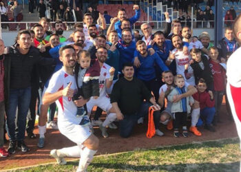 BERGAMA BELEDİYESPOR ARAYI AÇIYOR