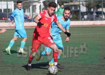 ÜLKÜSPOR, GÜÇLÜ RAKİBİ İZMİR BELEDİYE’Yİ YENMEYİ BAŞARDI