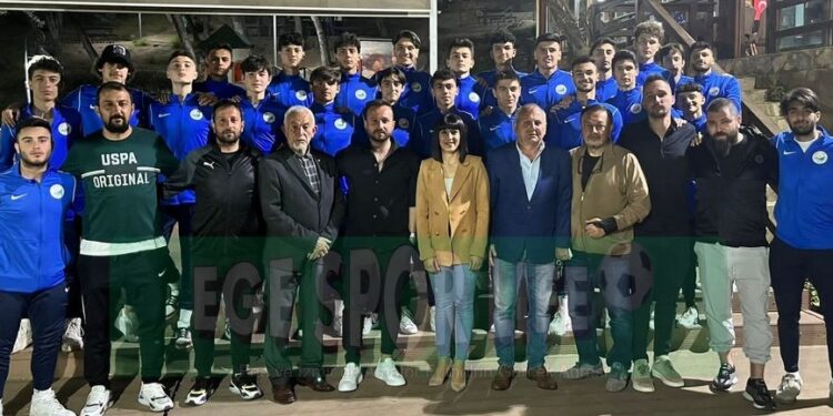 BALÇOVA BELEDİYE TERMAL U 18 TÜRKİYE ŞAMPİYONLUĞUNA KENETLENDİ