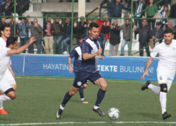 İZMİRSPOR, ÇEŞME’Yİ YENEREK 3 PUANLA BAŞLADI