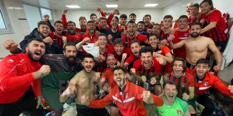 ÇİĞLİ BELEDİYESPOR ŞAMPİYON OLDU