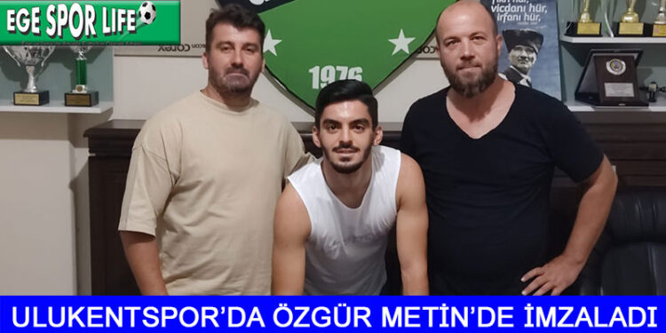 ULUKENTSPOR, İÇ TRANSFERDE HIZ KESMEDİ