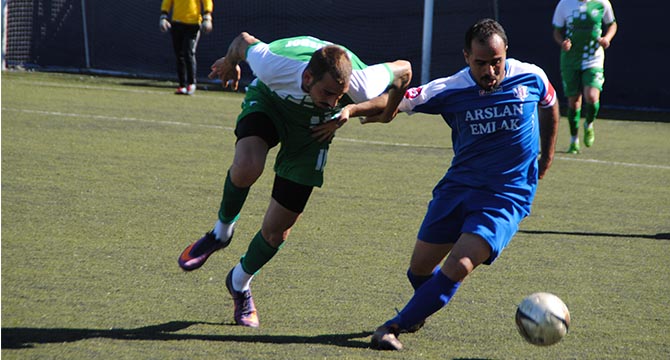 Karabağlar 35 Esnafspor: 1 – Eşrefpaşaspor: 2