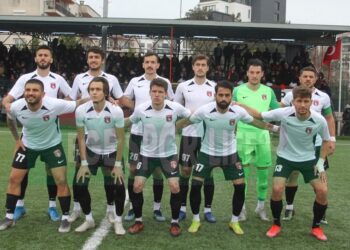 LİDER ÇİĞLİ BELEDİYESPOR, MANİSA’DAN 3 PUANLA DÖNDÜ