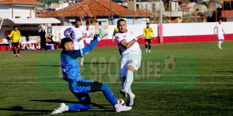 ÇEŞME BELEDİYESPOR, GOLCÜ SERKAN BOZKURT İLE ANLAŞTI