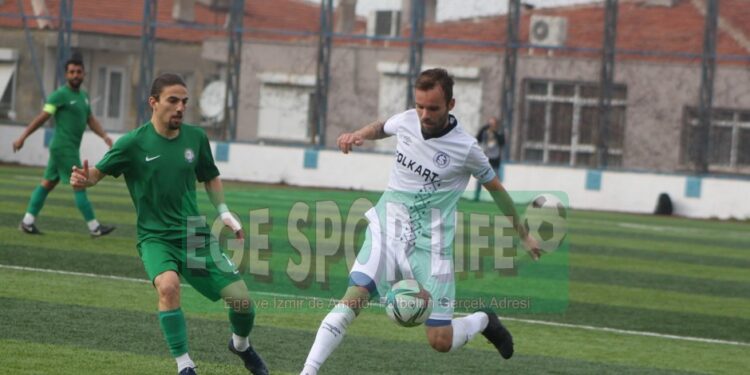 İZMİRSPOR, TEK GOLLE ALTIN DEĞERİNDE 3 PUANI ALDI
