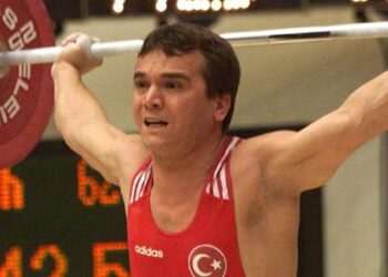 Naim Süleymanoğlu’ndan iyi haber