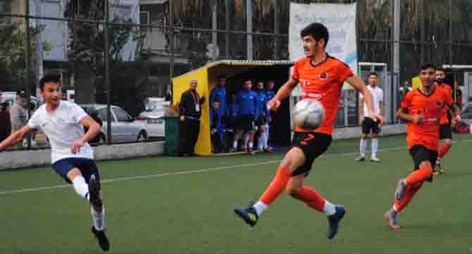 Kuruçeşmespor: 1- Gaziemir Gençlerbirliği: 0