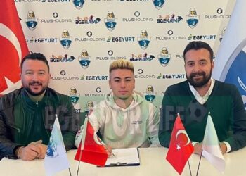 BORNOVA ATASPOR, BERKAY AKTÜRK’Ü RENKLERİNE BAĞLADI