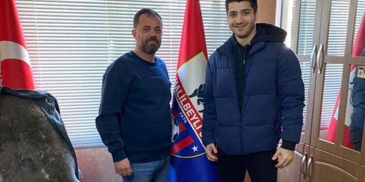 HALİLBEYLİ 1979 SPOR’DAN BİR İMZA DAHA