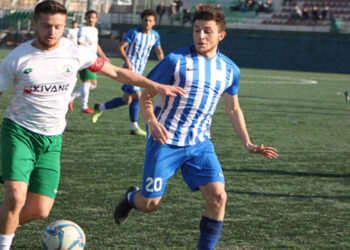 Özçamdispor: 3- Aliağa BLD. Helvacı: 2