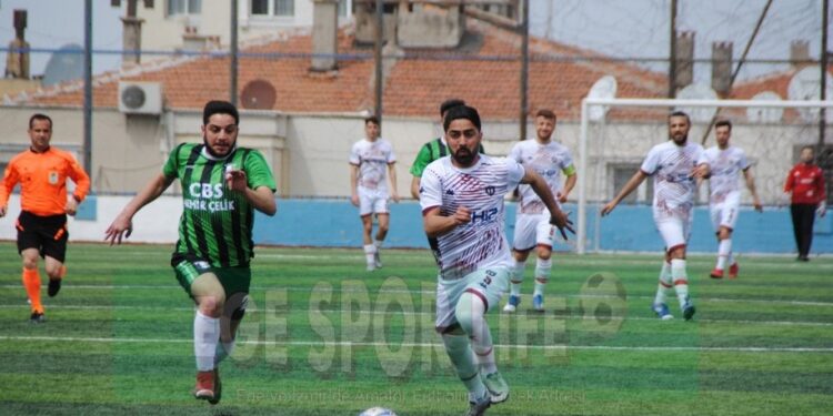KARABAĞLAR YEŞİLYURT FK, LİDERLİĞİ SEVDİ