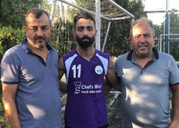 Barış Kanlı 35 Esnaf’a İmza Attı