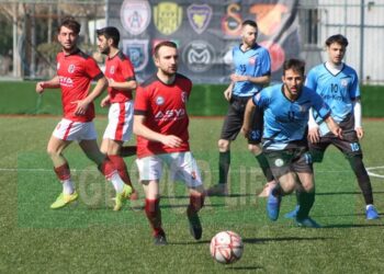 KARŞIYAKA DERBİSİ DEMİRKÖPRÜ’NÜN OLDU