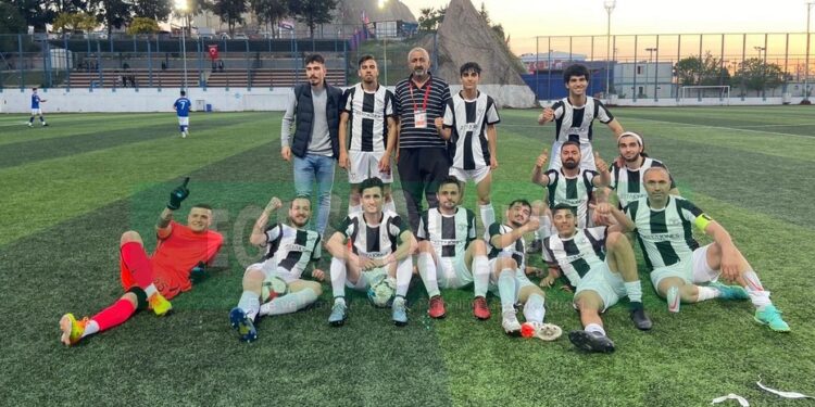 KARABAĞLARSPOR, HAFTAYI LİDER TAMAMLADI