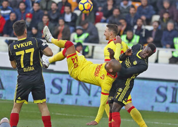 Evkur Yeni Malatyaspor: 2 – Göztepe: 3